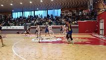 https://www.basketmarche.it/immagini_articoli/22-03-2025/loreto-pesaro-mani-vuote-trasferta-campo-esperia-cagliari-120.jpg