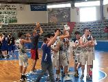 https://www.basketmarche.it/immagini_articoli/22-05-2022/playoff-super-molise-young-vince-bella-ortona-vola-semifinale-120.jpg