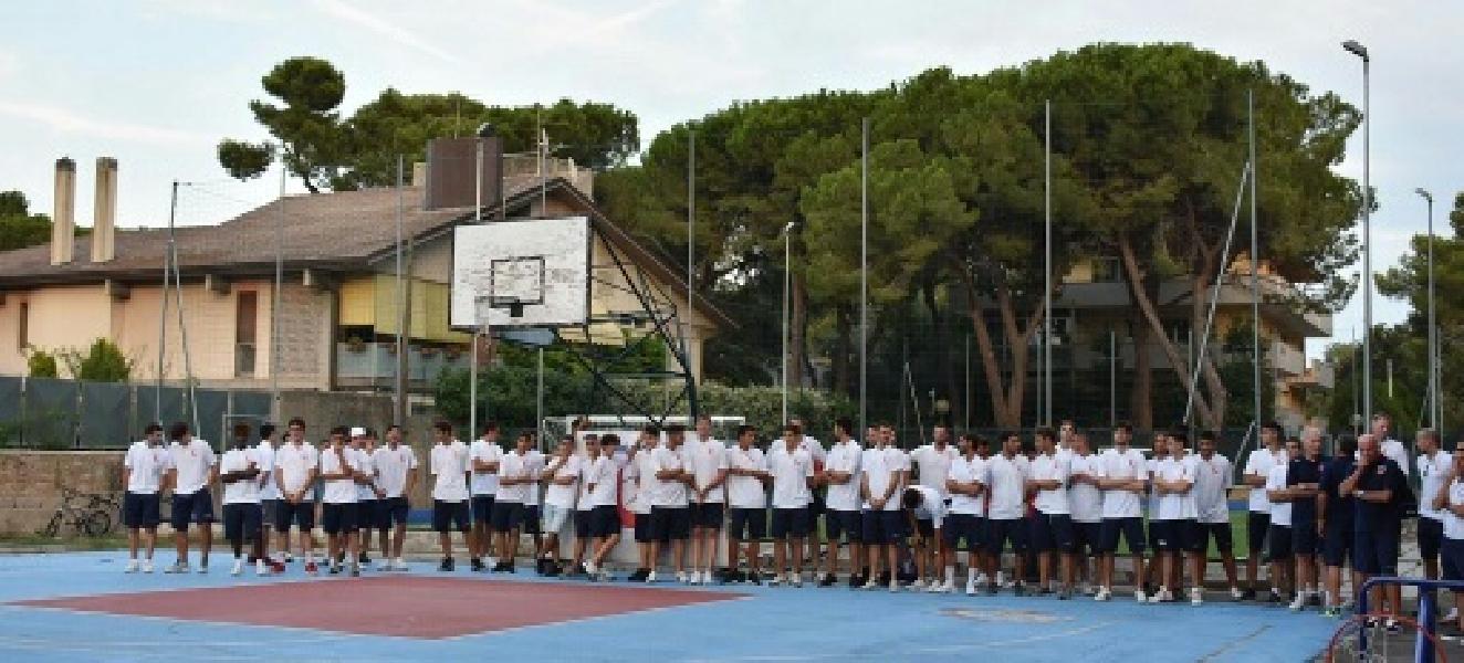 https://www.basketmarche.it/immagini_articoli/22-08-2018/serie-b-nazionale-grande-entusiasmo-per-il-raduno-delle-tre-squadre-targate-unibasket-600.jpg