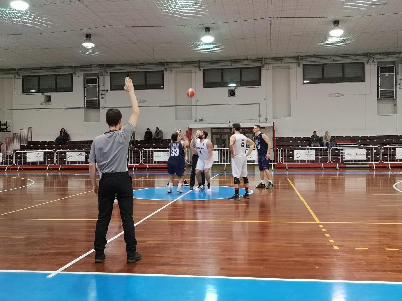 https://www.basketmarche.it/immagini_articoli/23-02-2020/basket-giovane-pesaro-conquista-jesi-settima-vittoria-consecutiva-600.jpg