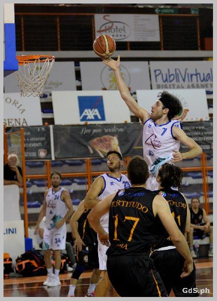 https://www.basketmarche.it/immagini_articoli/23-06-2021/pescara-basket-gioca-primo-match-point-campo-fortitudo-roma-600.jpg