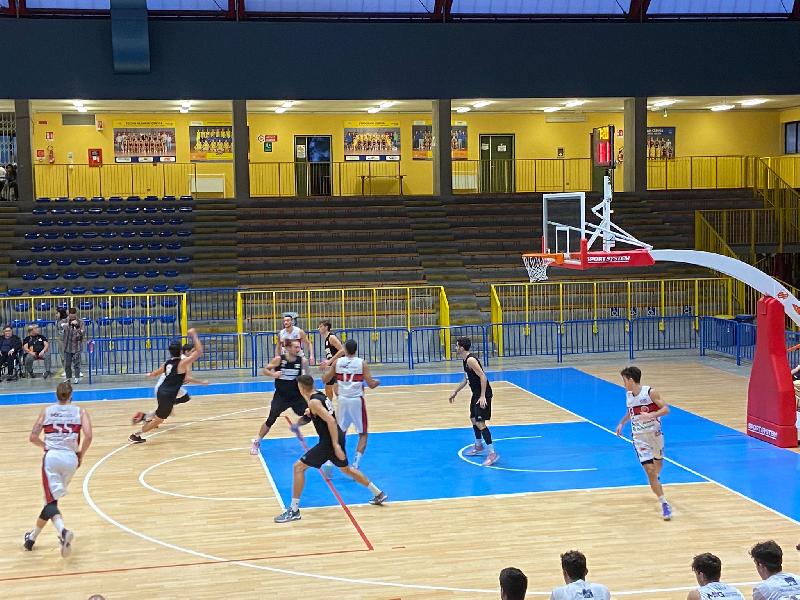 https://www.basketmarche.it/immagini_articoli/23-10-2022/pallacanestro-senigallia-espugna-campo-tigers-romagna-600.jpg