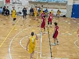 https://www.basketmarche.it/immagini_articoli/24-03-2025/basket-fermo-viene-sconfitto-derby-spera-ancora-conquista-playoff-120.jpg