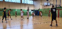 https://www.basketmarche.it/immagini_articoli/24-04-2022/robur-family-osimo-batte-basket-fanum-conquista-posto-120.jpg