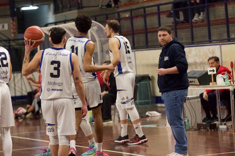 https://www.basketmarche.it/immagini_articoli/25-04-2025/foligno-basket-sansone-momento-mettere-campo-tutto-nostro-valore-600.jpg