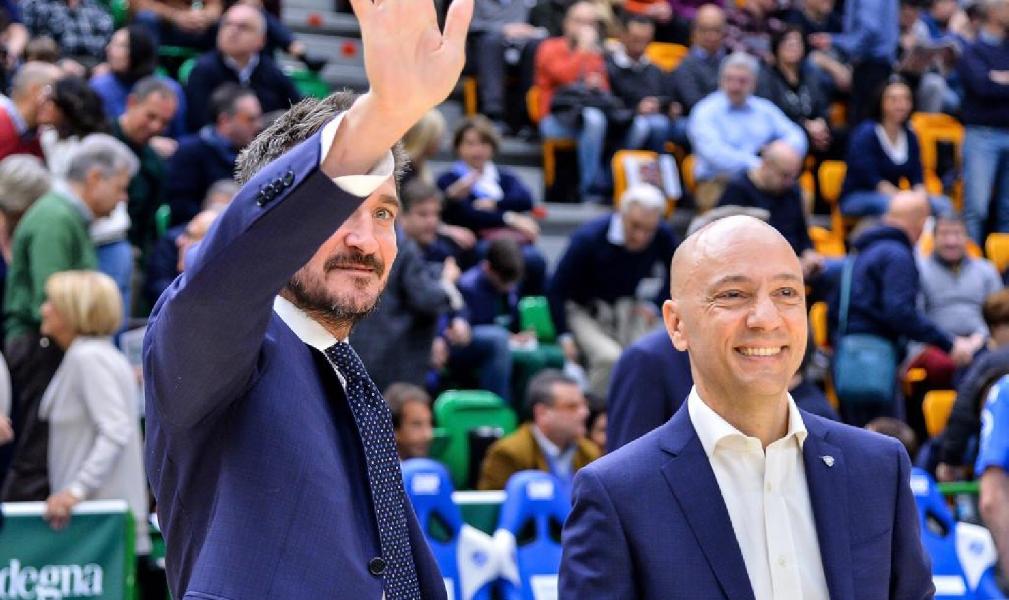 https://www.basketmarche.it/immagini_articoli/25-06-2019/presidente-sardara-coach-pozzecco-raccontano-dinamo-dentro-fuori-campo-600.jpg