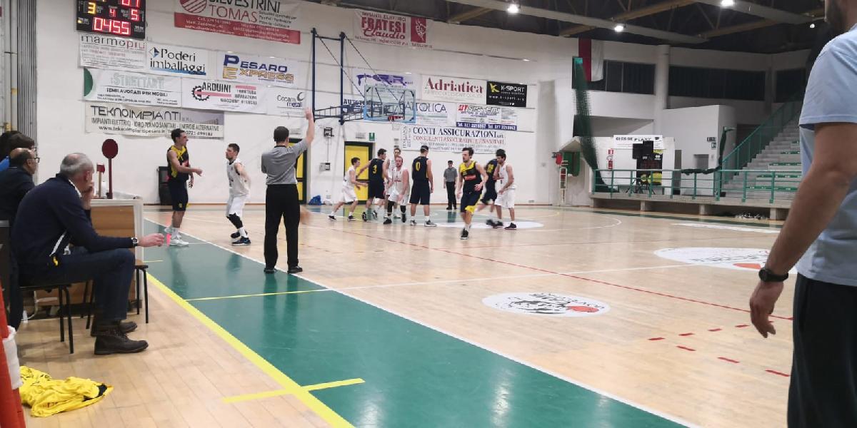 https://www.basketmarche.it/immagini_articoli/26-01-2020/castelfidardo-passa-campo-camb-montecchio-grazie-marini-punti-600.jpg