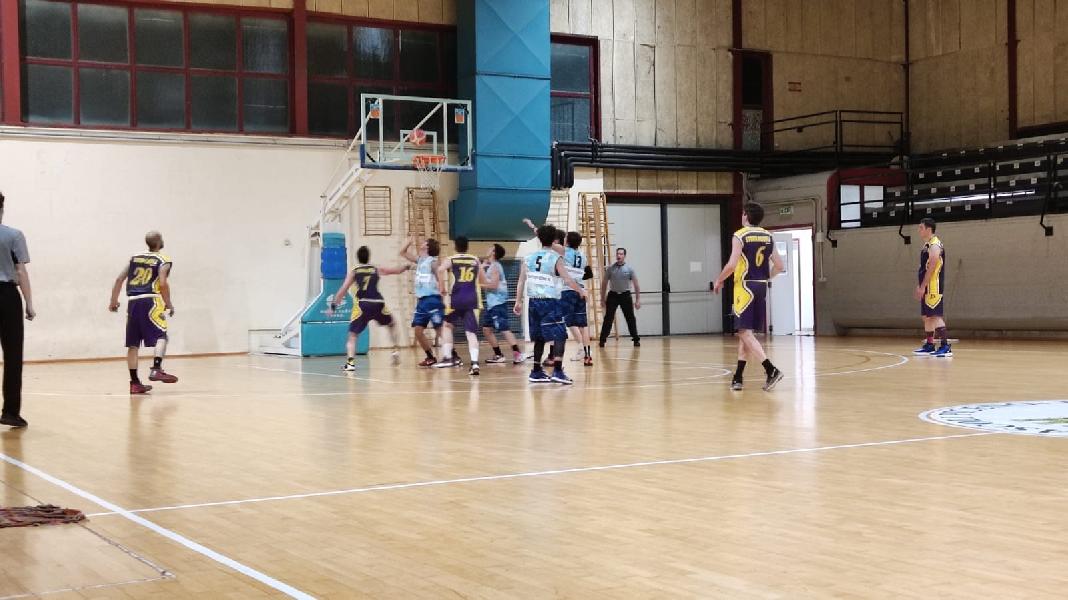 https://www.basketmarche.it/immagini_articoli/26-06-2021/grottammare-basketball-spunta-volata-storm-ubique-ascoli-super-cataldi-600.jpg