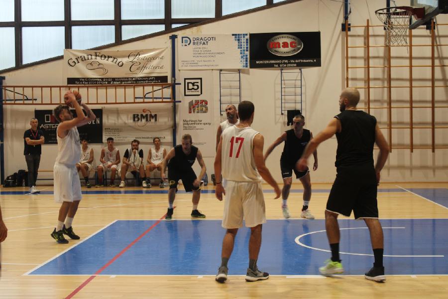 https://www.basketmarche.it/immagini_articoli/26-09-2022/pallacanestro-pedaso-positivo-doppio-test-amichevole-tolentino-montegranaro-600.jpg