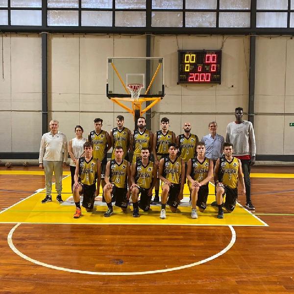 https://www.basketmarche.it/immagini_articoli/26-10-2019/babadook-foresta-rieti-ferma-corsa-virtus-terni-600.jpg