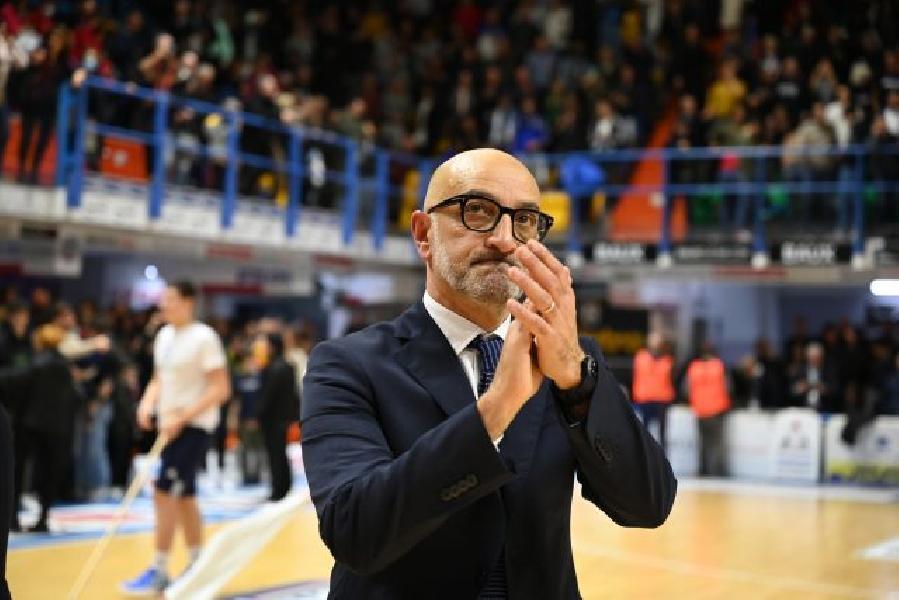 https://www.basketmarche.it/immagini_articoli/28-03-2023/brindisi-coach-vitucci-vogliamo-forza-playoff-partendo-migliore-posizione-possibile-600.jpg