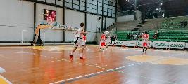 https://www.basketmarche.it/immagini_articoli/28-09-2023/coppa-umbria-atomika-spoleto-batte-cannara-basket-conquista-final-four-120.jpg