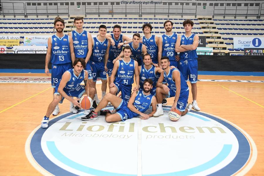 https://www.basketmarche.it/immagini_articoli/29-03-2021/ufficiale-pallacanestro-roseto-prende-posto-janus-fabriano-final-eight-coppa-italia-600.jpg