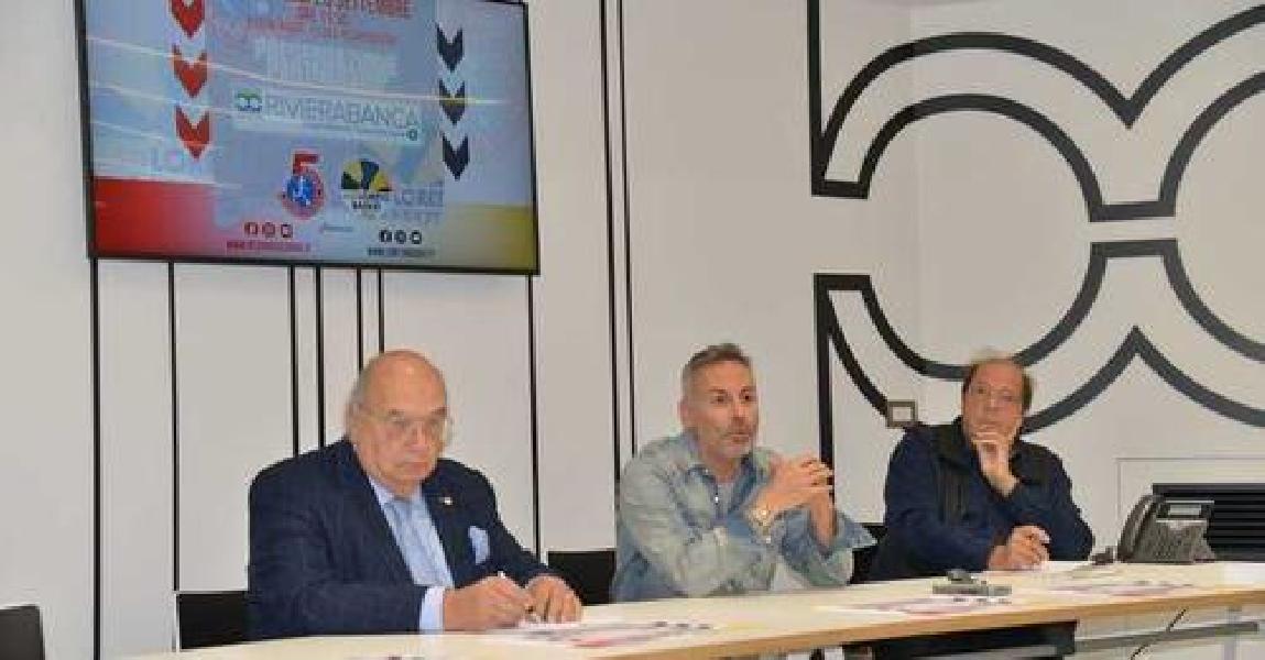 https://www.basketmarche.it/immagini_articoli/29-09-2022/loreto-pesaro-presentata-partnership-riviera-banca-600.jpg
