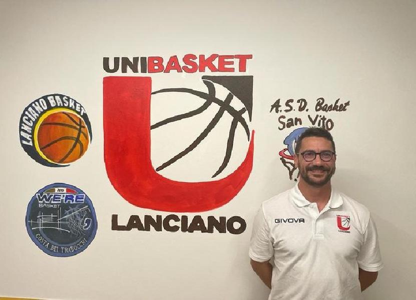 https://www.basketmarche.it/immagini_articoli/29-09-2022/ufficiale-domenico-canzano-entra-staff-tecnico-unibasket-lanciano-600.jpg
