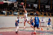 https://www.basketmarche.it/immagini_articoli/29-10-2026/foligno-basket-coach-sansone-commenta-sconfitta-derby-virtus-assisi-120.jpg