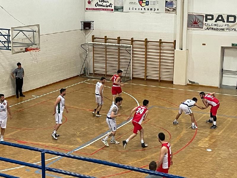 https://www.basketmarche.it/immagini_articoli/30-04-2022/metauro-basket-academy-allunga-finale-supera-ricci-chiaravalle-600.jpg