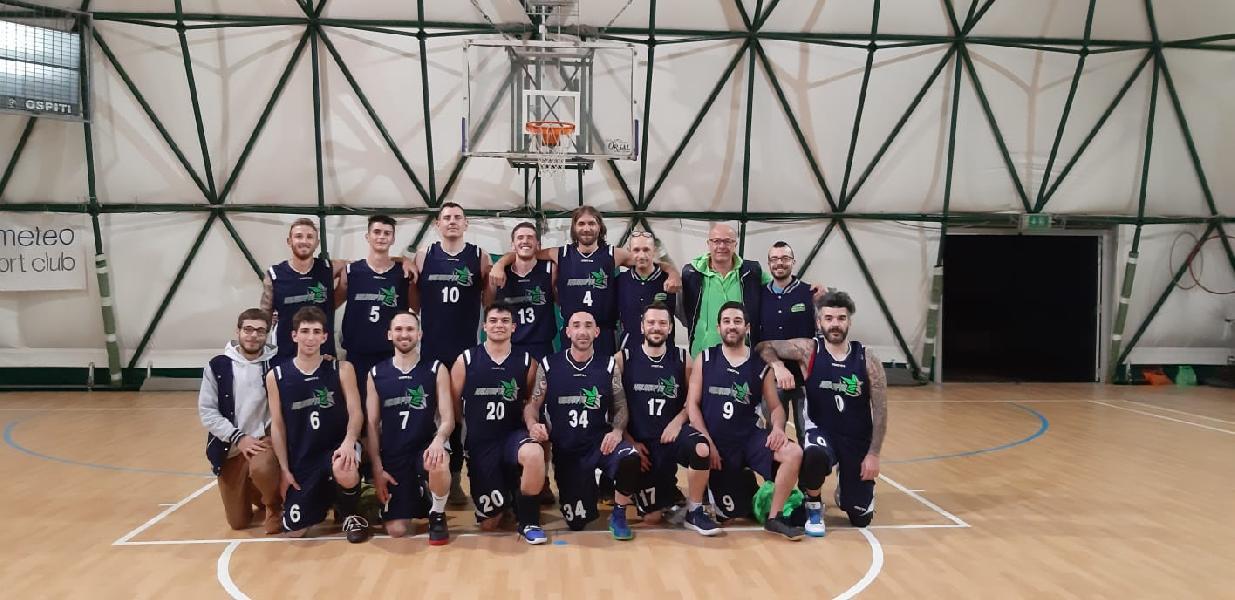 https://www.basketmarche.it/immagini_articoli/30-05-2019/prima-divisione-finals-marotta-basket-espugna-campo-polverigi-vince-campionato-600.jpg