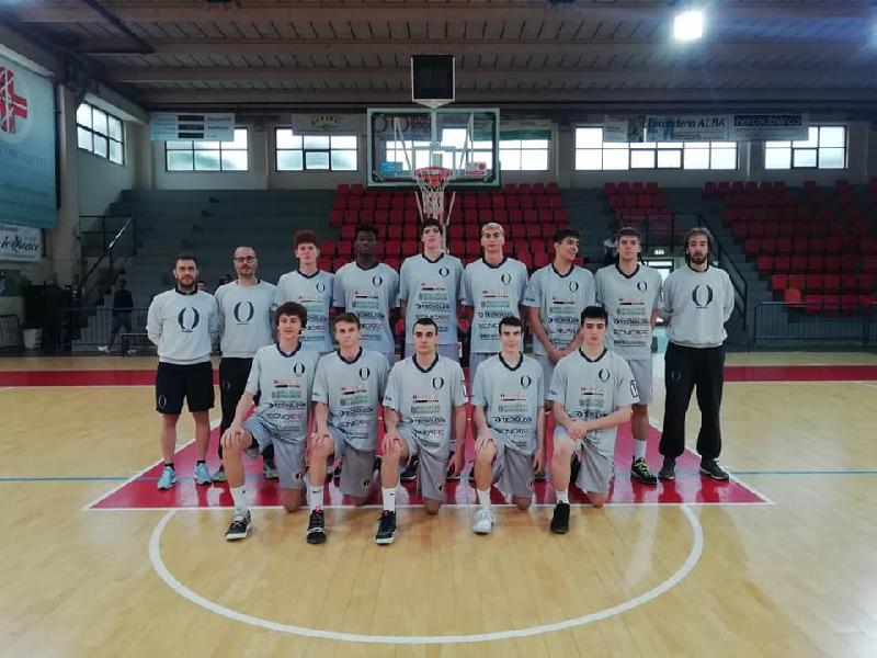 https://www.basketmarche.it/immagini_articoli/30-05-2019/spareggi-oxygen-bassano-supera-nettamente-bosco-livorno-600.jpg