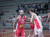 https://www.basketmarche.it/immagini_articoli/30-09-2023/torneo-amici-sciarro-vuelle-pesaro-spunta-semifinale-pallacanestro-senigallia-120.jpg