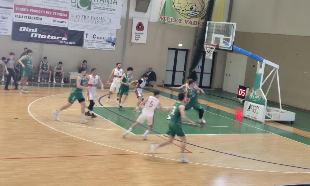 https://www.basketmarche.it/immagini_articoli/31-03-2025/brutta-sconfitta-interna-pallacanestro-urbania-stamura-ancona-600.jpg