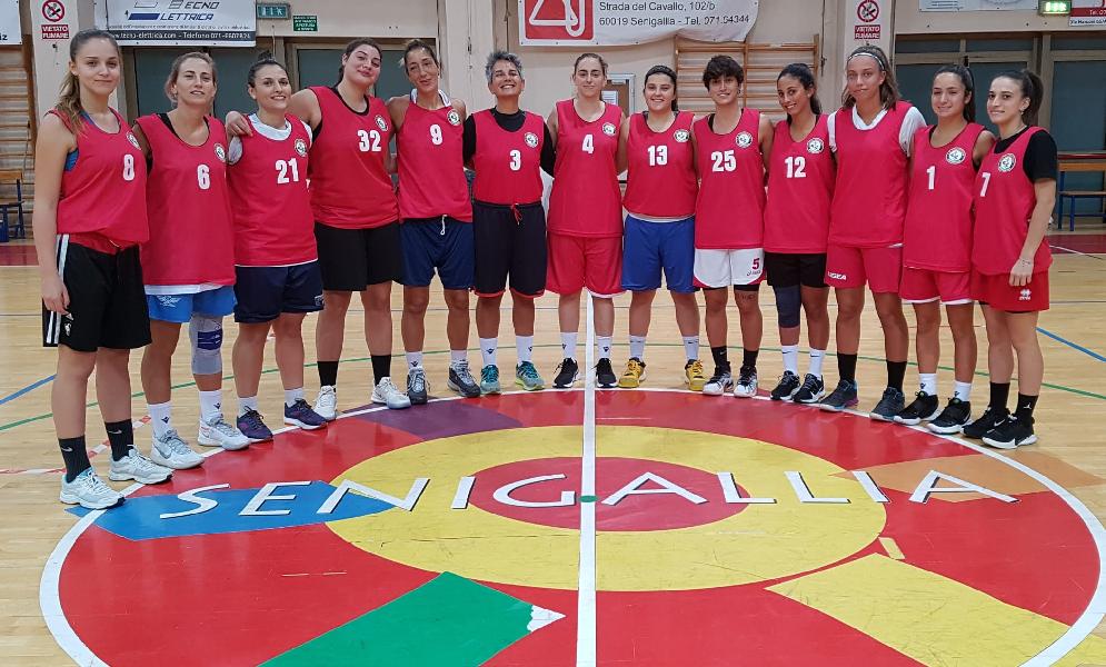 https://www.basketmarche.it/immagini_articoli/31-05-2021/basket-2000-senigallia-supera-nettamente-libertas-basket-rosa-forl-600.jpg